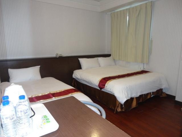 Yi Pin Yuan Hotel Đài Nam Ngoại thất bức ảnh