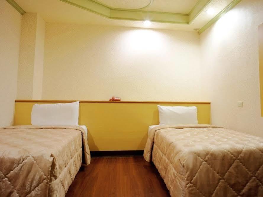 Yi Pin Yuan Hotel Đài Nam Ngoại thất bức ảnh